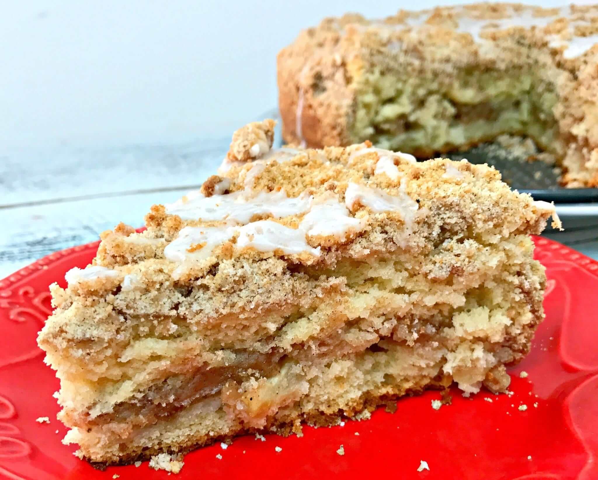 Cinnamon Apple Crumb Cake - Lou Lou Girls