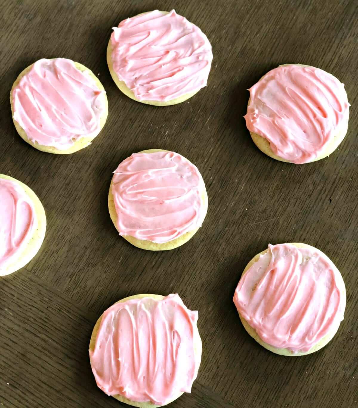 The Best Sugar Cookies - Lou Lou Girls