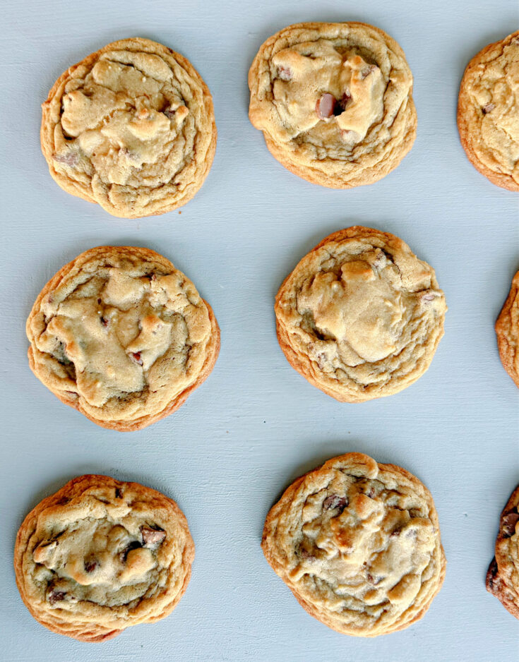 Big Chocolate Chip Cookies